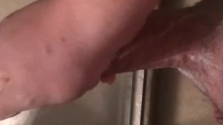 Hot Lady Masturbates and fucked herself with toothbrush brush in the bathro