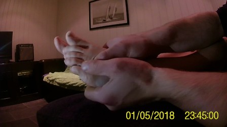 FOTJOBBZONE - He massage my natural beautiful feet after pedicure