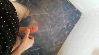 Hands free huge cum