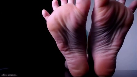 Full Length Clip: Evening Treat - Wrinkled Sole Worship