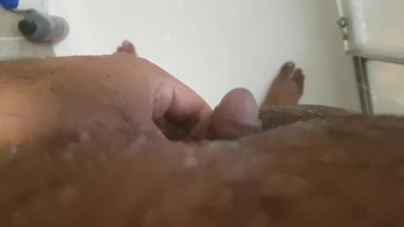 Shower piss and wank
