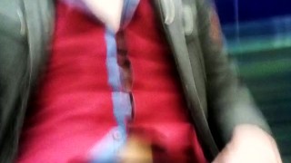 Enorme polla, calcula cuanto crees que le mide??