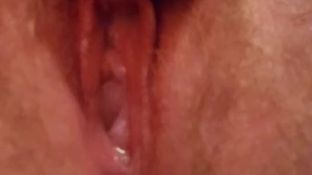 MILF masturbate til orgasm
