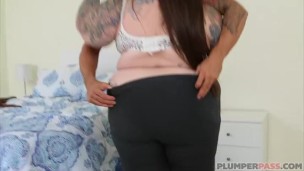 Huge Ass SSBBW Veronica Bottoms Takes on Huge Latin Cock