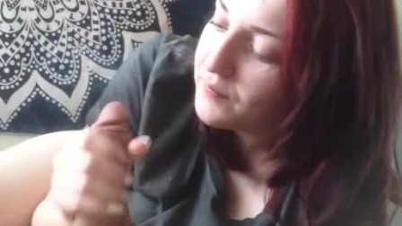 amateur redhead girl with blue eyes gives blowjob