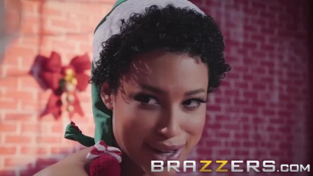 Brazzers - Two naughty elves love big dick