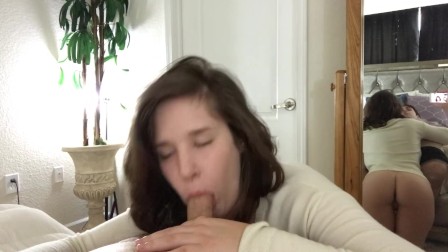 Slutty teen Stepsister Sucks and Swallows Cum