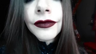 Giantess Swallows