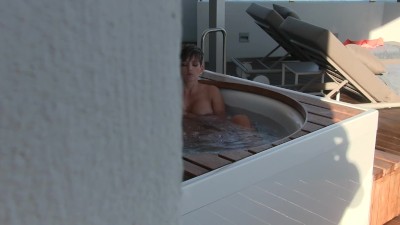 Hot Tub Caught - PERVERT CAUGHT SPYING ON ME PLAYING IN THE HOT TUB XXX | fetish XXX Mobile  Porn - Clips18.Net