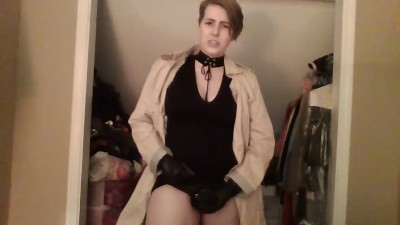 Lesbian Femdom Has A Bigger Dick Than You - amateur Mobile Porn ...