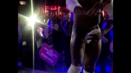 SNAPCHAT HIGHLIGHTS FROM THE WILD CHOCOLATE CITY STRIP SHOW