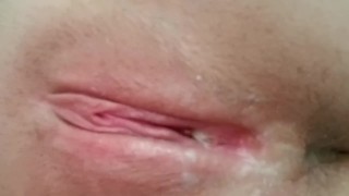 Pussy toying with a squirt