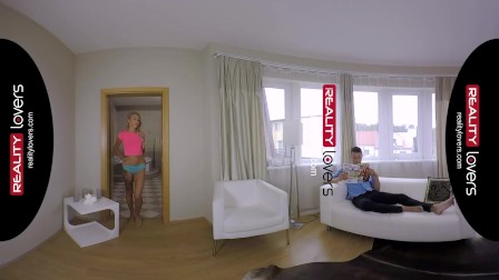 RealityLovers - Petite Stepsis tries anal VR