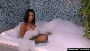 Sexy Bubble Bath Tranny Displays Her Hot Body