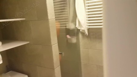 I Film My New German Step Mom Under Shower Ang Get Caught
