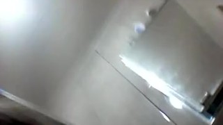 Seios grandes da jovem garota!