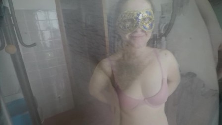 trailer - Complete depilation in the shower
