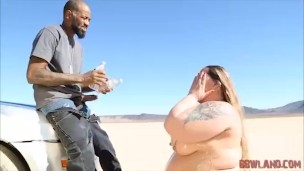BBW Stranded in Desert Gets Picked Up and Fucked by Stranger
