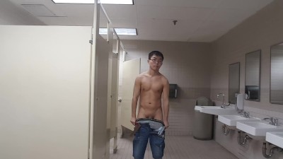 Asian Twink Strips Naked in Public Bathroom Porn Videos - Tube8