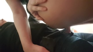 ladymuffin si fa' scopare mentre aspetta il suo turno dall'estetista!