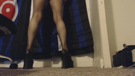 Goth Girl Fingers and Rubs Hairy Pussy in Fishnet Stockings and Heels