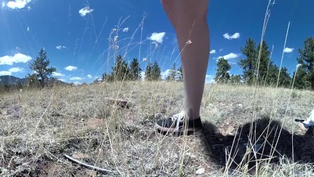 Giantess Pissing Outdoors 360vr
