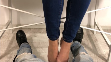 Teacher gives student second try at a footjob exam!