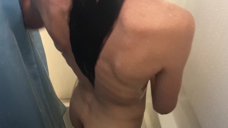 Morning shower sex and facial