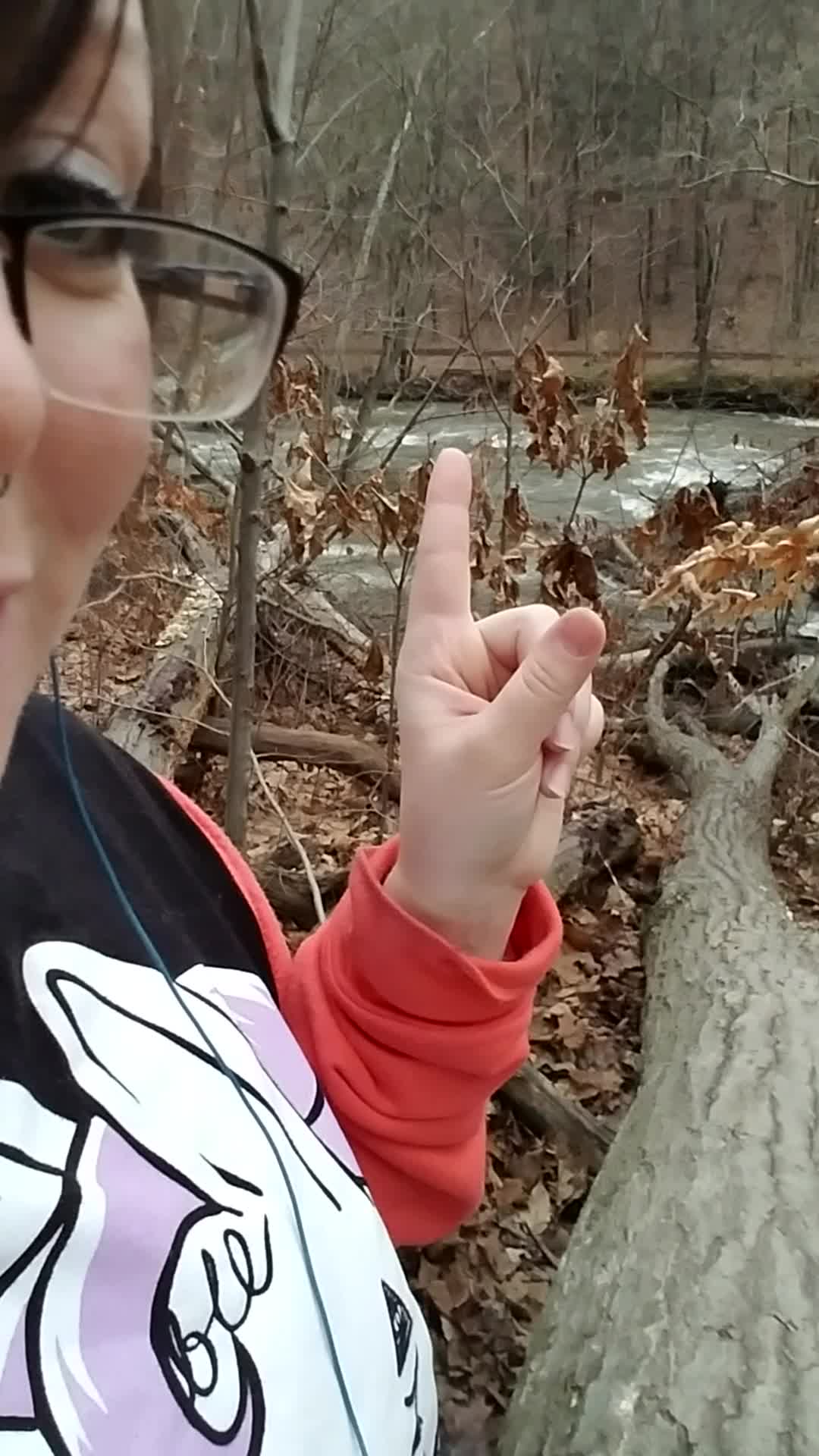 Finger my pussy in the woods- Queen Zena