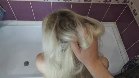 blowjob in the bathroom, cums on wet and dirty hair, wet wife