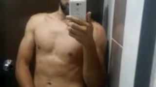 Masturbación en el baño