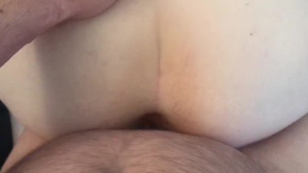 10 minutes of very rough fuck before filling her pussy with warm cum