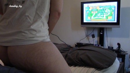 This Gamer Girl prefers the Classics gets fucked playing super mario world