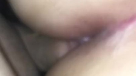 College slut gets fucked and creampied on the first date