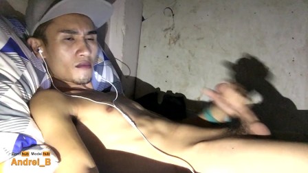 Filipino Boy Jerking Off and Cumming on Webcam