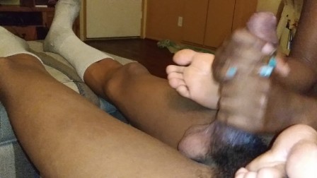 I Tease My Boyfriend With My soft Feet