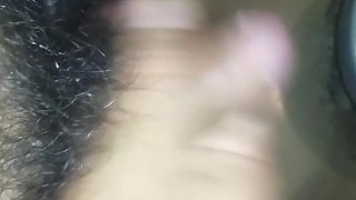 Masturbandome en el baño publico