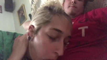 Morning blowjob leads to facial for blonde teen