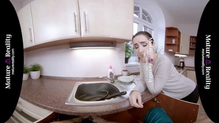 matureReality VR - Russian Housewife