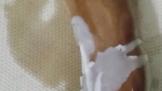sexy wet leg