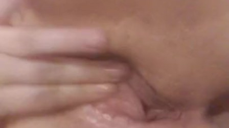 Finger Fucking To A Orgasm
