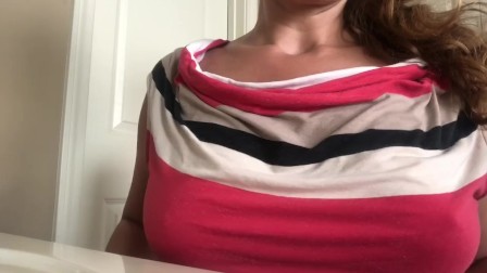 MILF showing tits after work ;)