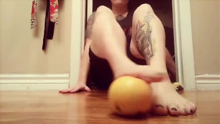 Grapefruit Feet