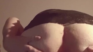 German Teen strech his Butt