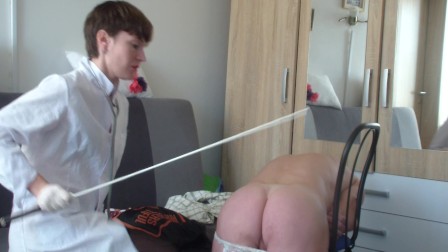 Lady Dom dom doctor and her patient in panties