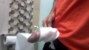 indian horny boy masturbation in gym toilet