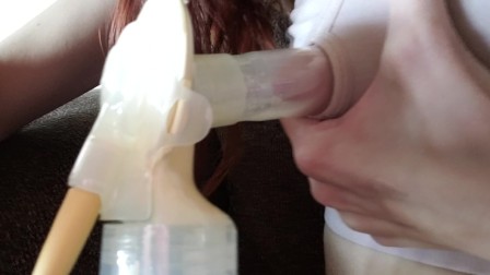 Pumping breastmilk