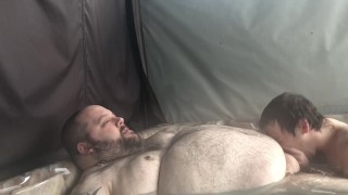 More hot tub fun avec mon très bon French-Canadian twink chaser sub boy