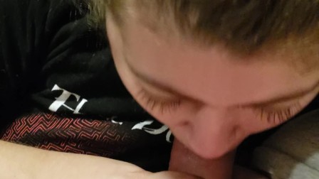 Giving my man a blowjob to swallow his tasty cum!