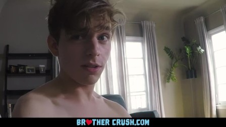 ❤️Brother Crush- Hung teen in soccer gear fucked by step-brother